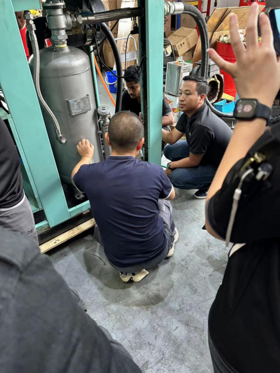 開(kāi)山集團(tuán)正力精工展開(kāi)海外巡檢及培訓(xùn)(圖4) 開(kāi)山集團(tuán)正力精工展開(kāi)海外巡檢及培訓(xùn)(圖4)