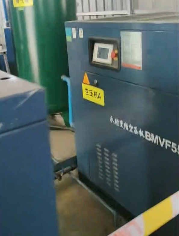 龍巖開(kāi)山空壓機(jī)配件的清洗保養(yǎng)